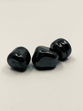 Load image into Gallery viewer, HEMATITE MEDITATION BOX