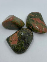 Load image into Gallery viewer, UNAKITE MEDITATION BOX
